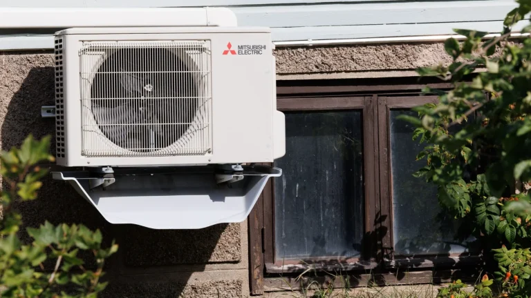 Pompa di calore sempre accesa: il bypass domotico che abbatte i consumi del 35%